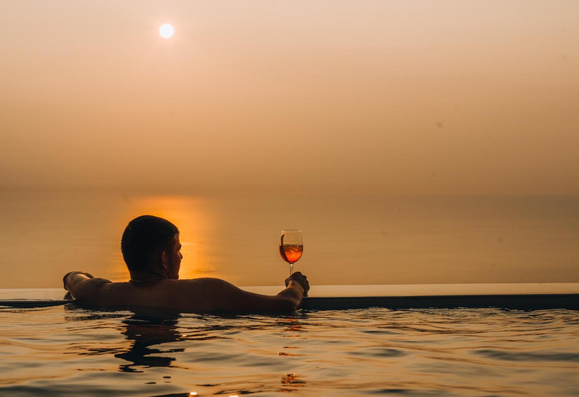 Anadeo Villas & Suites Exanthia Dış mekan fotoğraf