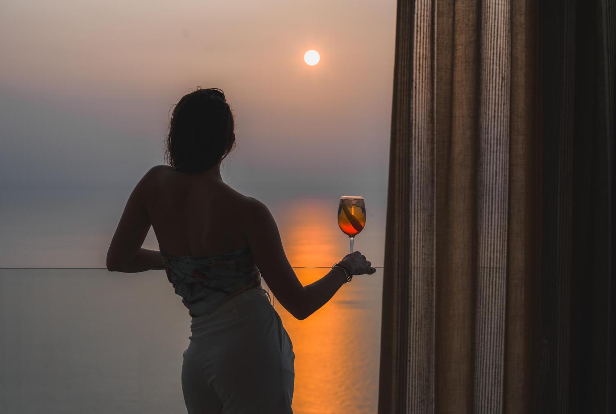 Anadeo Villas & Suites Exanthia Dış mekan fotoğraf