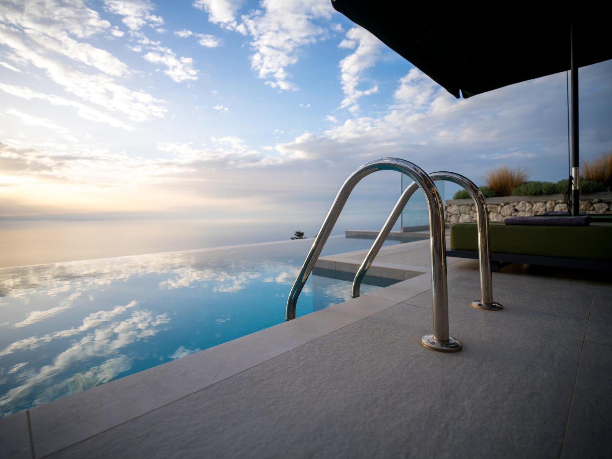 Anadeo Villas & Suites Exanthia Dış mekan fotoğraf