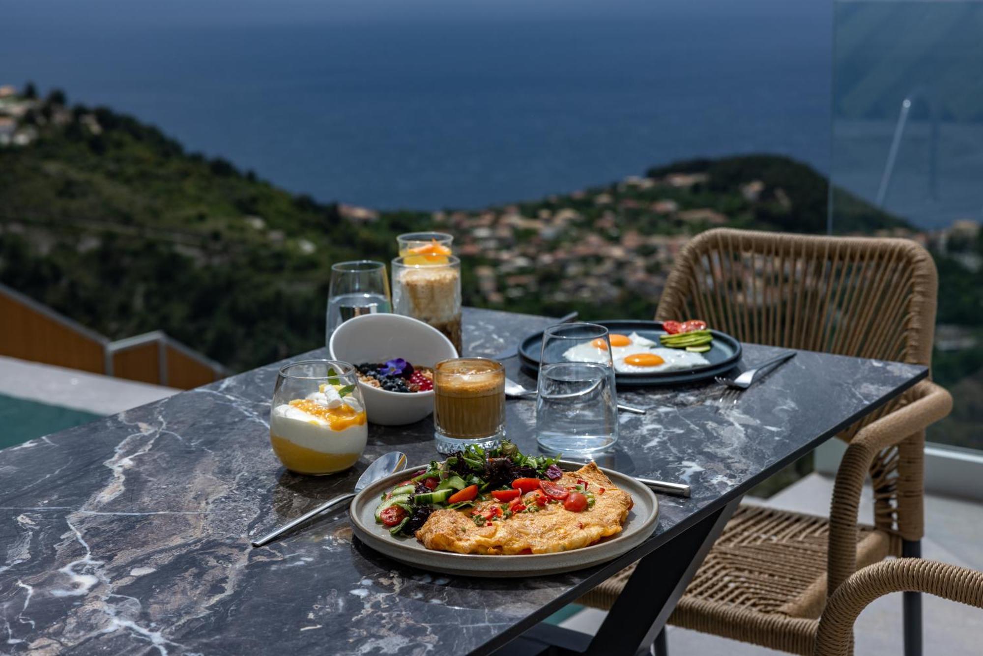 Anadeo Villas & Suites Exanthia Dış mekan fotoğraf