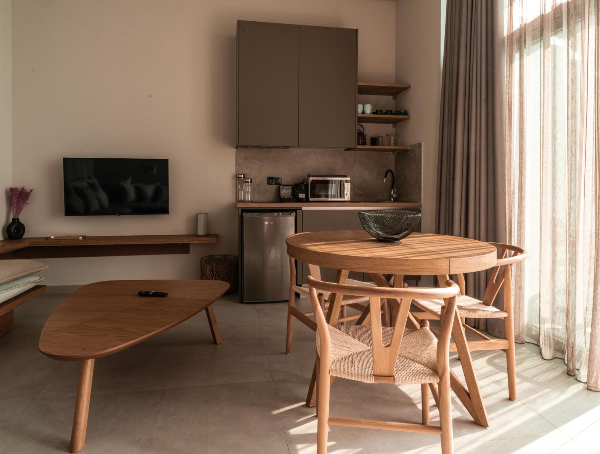 Anadeo Villas & Suites Exanthia Dış mekan fotoğraf